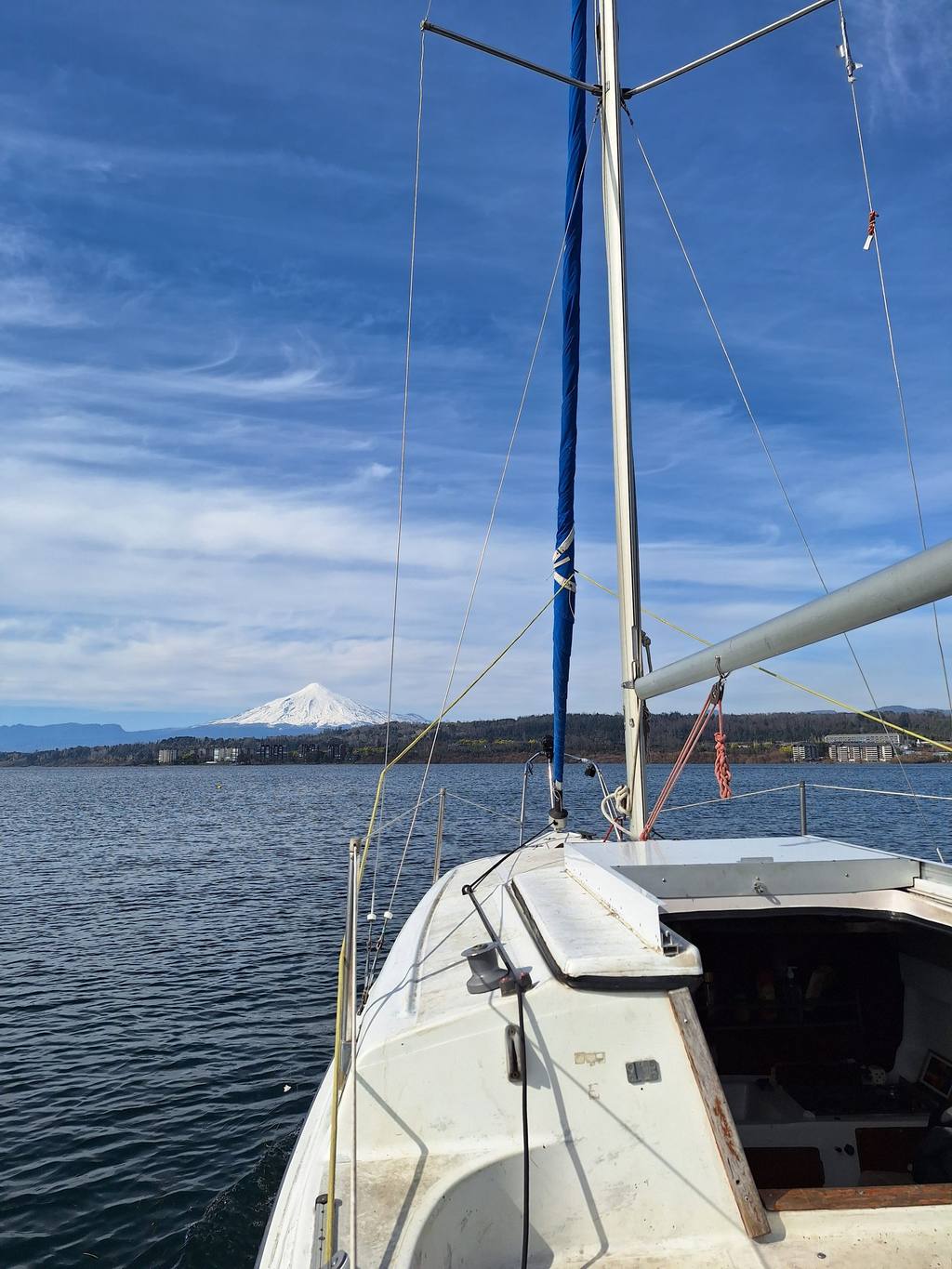 Paseo en velero por el Lago Villarrica