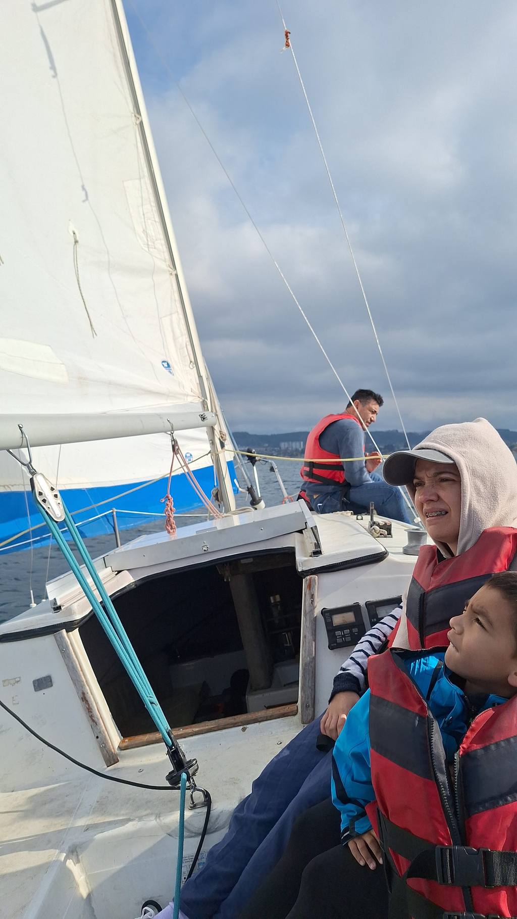 Paseo en velero por el Lago Villarrica