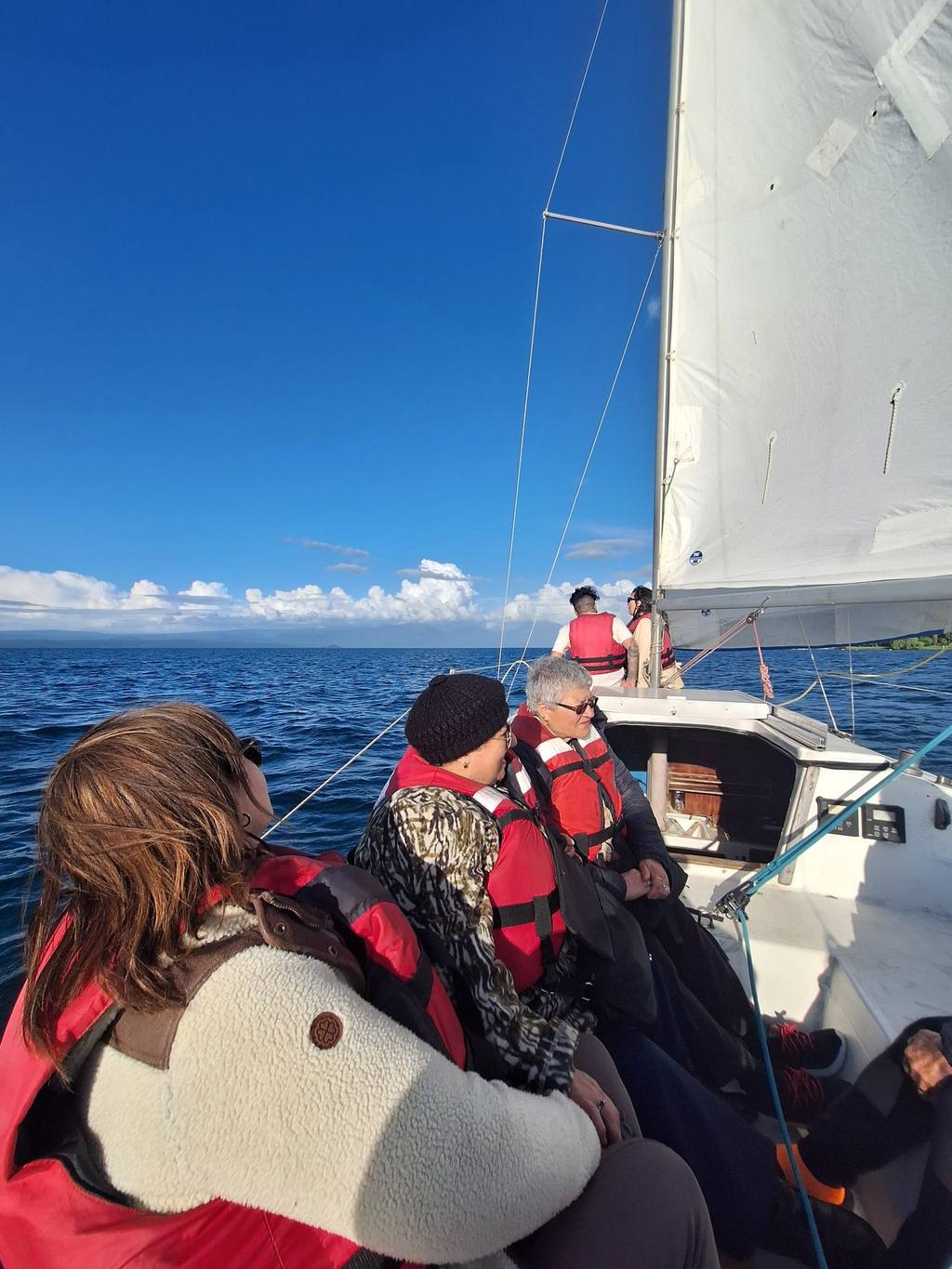 Paseo en velero por el Lago Villarrica